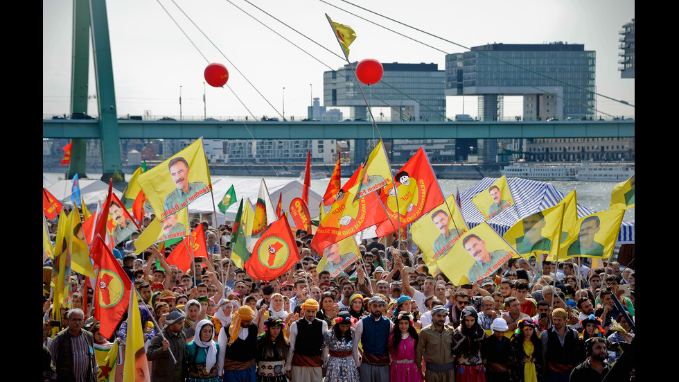 Кюрди на протест в Кьолн