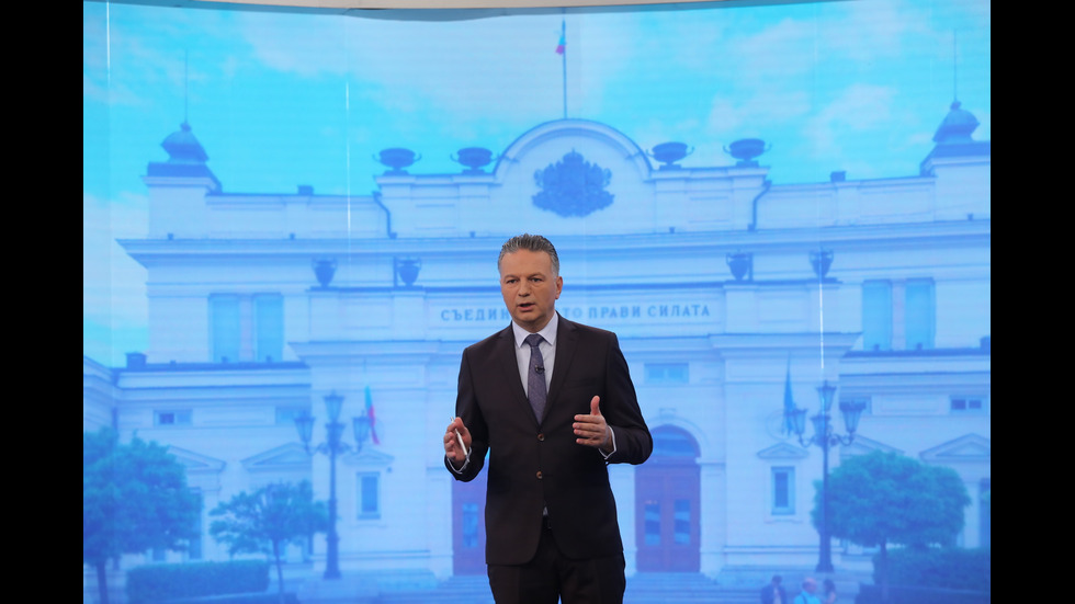 ЗАД КАДЪР: Изборното студио на NOVA