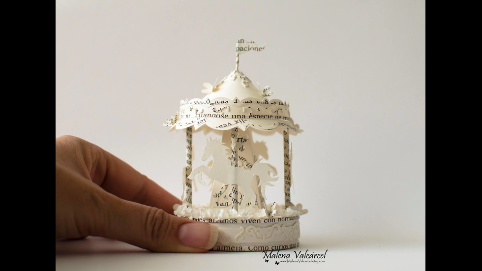 Магически скулптури от хартия