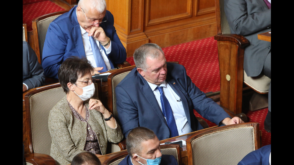 Антиправителствените протести минават в нова фаза