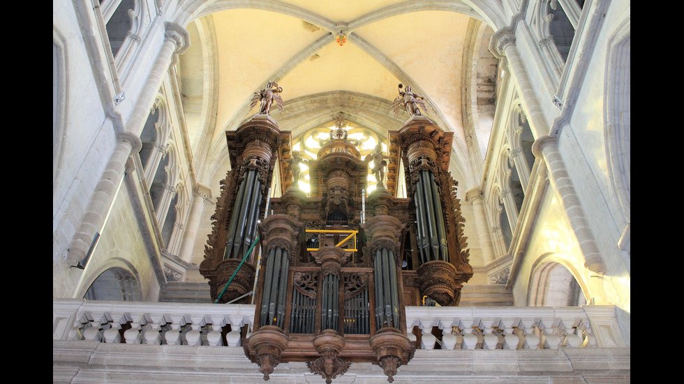 Градчето, което французите харесват най-много в страната си