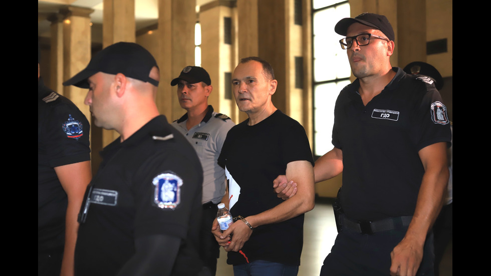 Васил Божков пристигна в Софийския градски съд