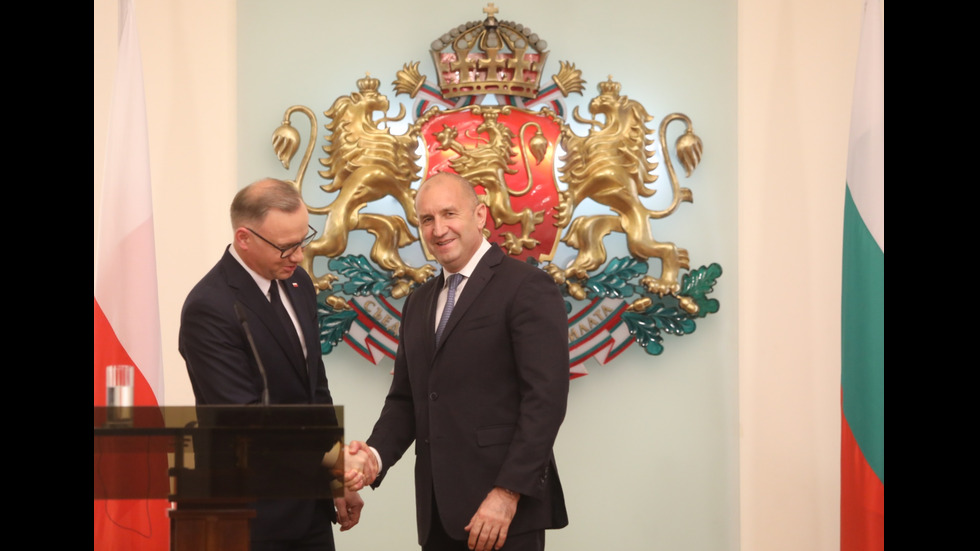 Президентът на Полша пристигна у нас