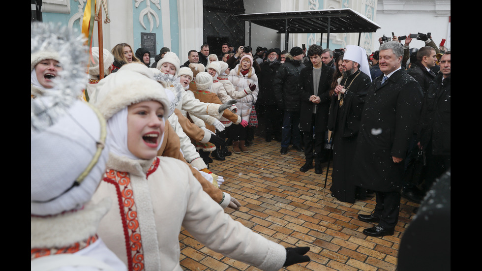 Синодът на Вселенската патриаршия подписа томоса за новата украинска църква