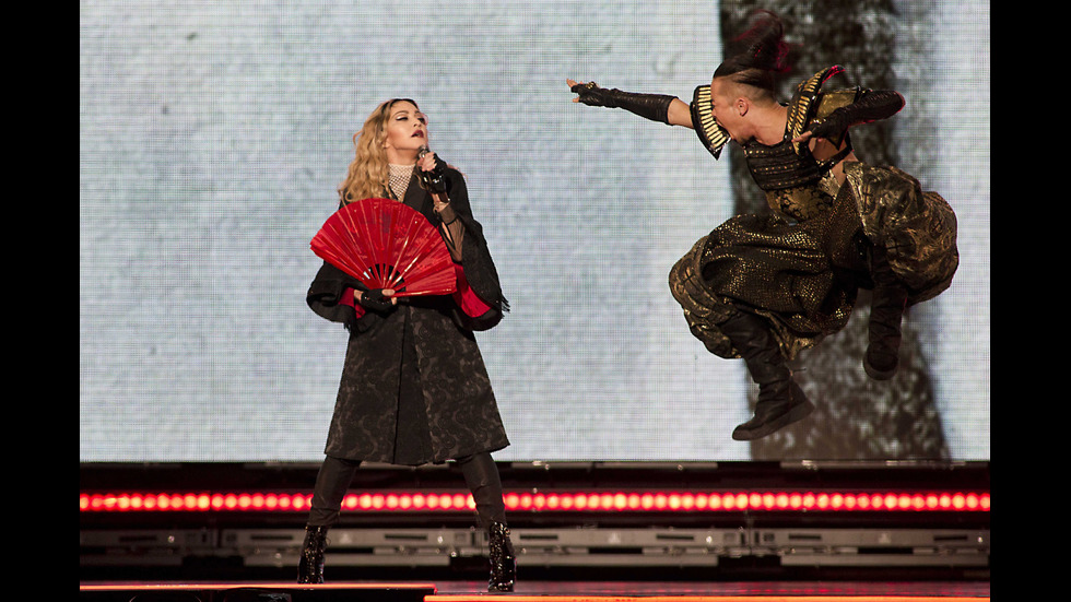 Неотразимата Мадона на сцената