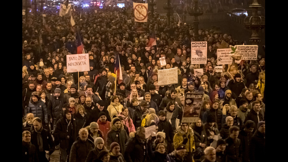 Пореден масов протест срещу Андрей Бабиш в Чехия