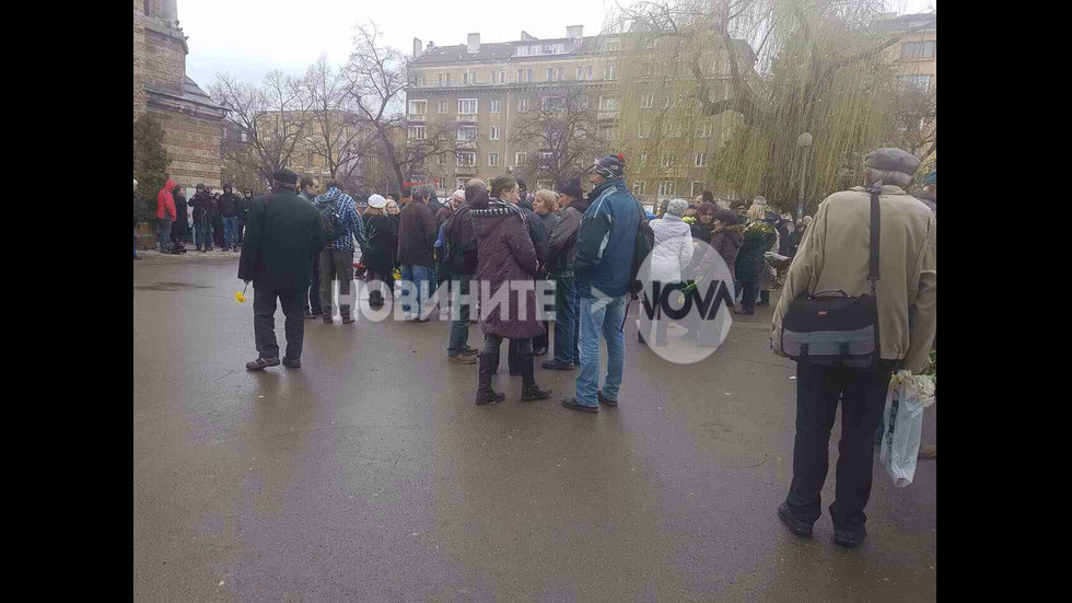Близки и приятели се сбогуваха с писателя Георги Данаилов