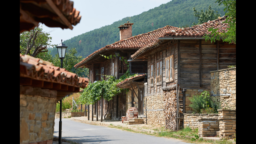 8 живописни селца в България