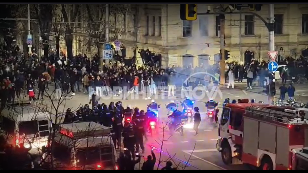 Погром след протеста в центъра на София