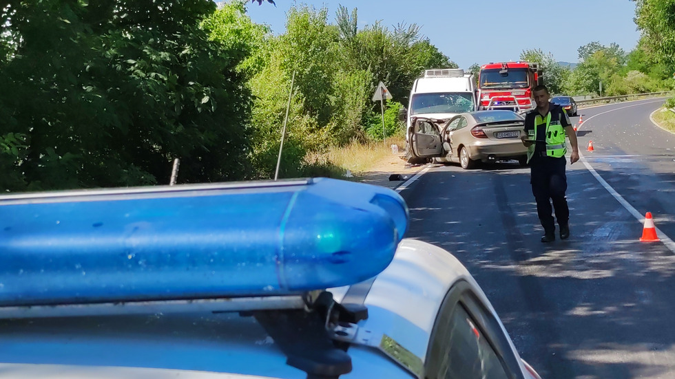 Тежка катастрофа взе жертва в района на Долно Сахране