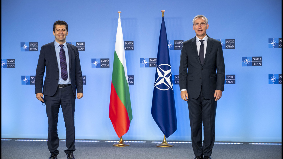 Петков: България ще има много конструктивна роля в НАТО и в ЕС