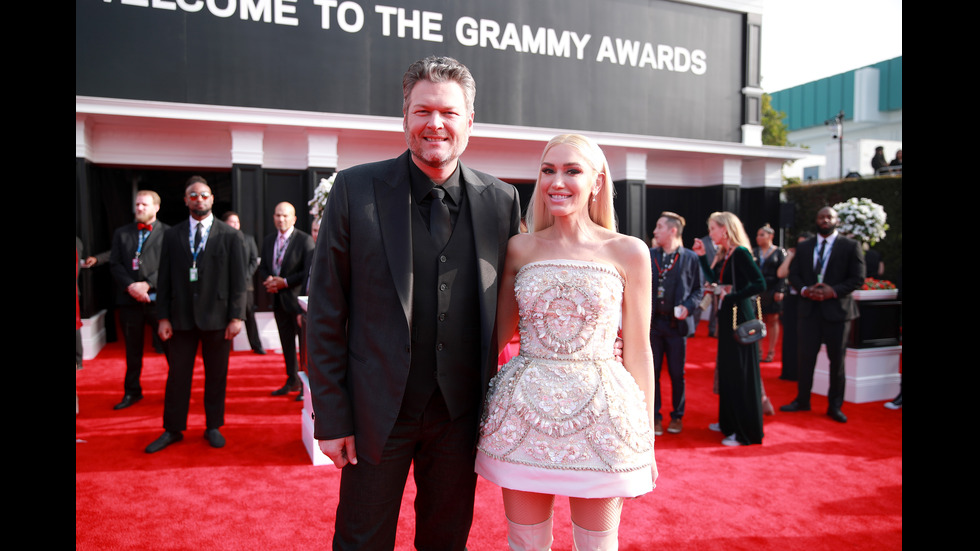 Стил и сексапил завладяха червения килим на наградите „Грами”