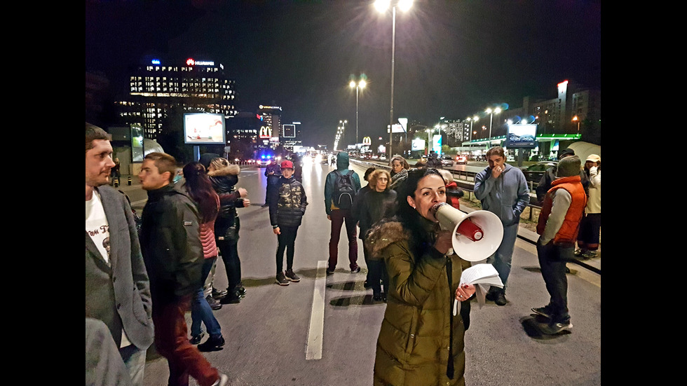 Протестиращи блокираха "Цариградско шосе"