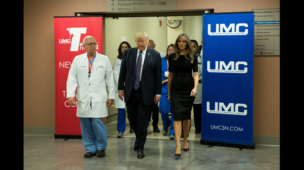 Доналд и Мелания Тръмп се срещнаха с ранените в Лас Вегас