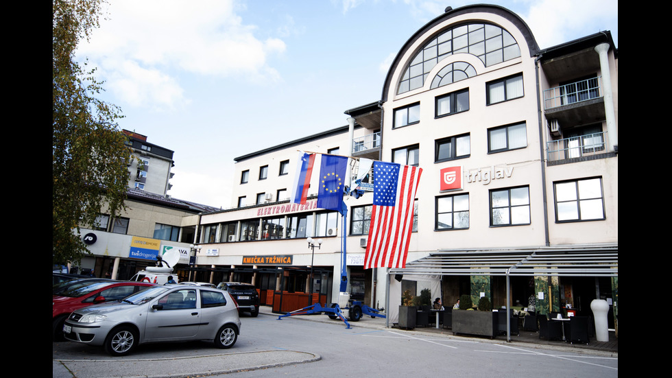 Радост в родния град на Мелания Тръмп