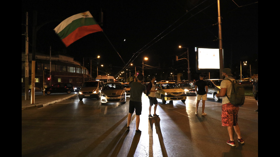 16-и ден на антиправителствен протест