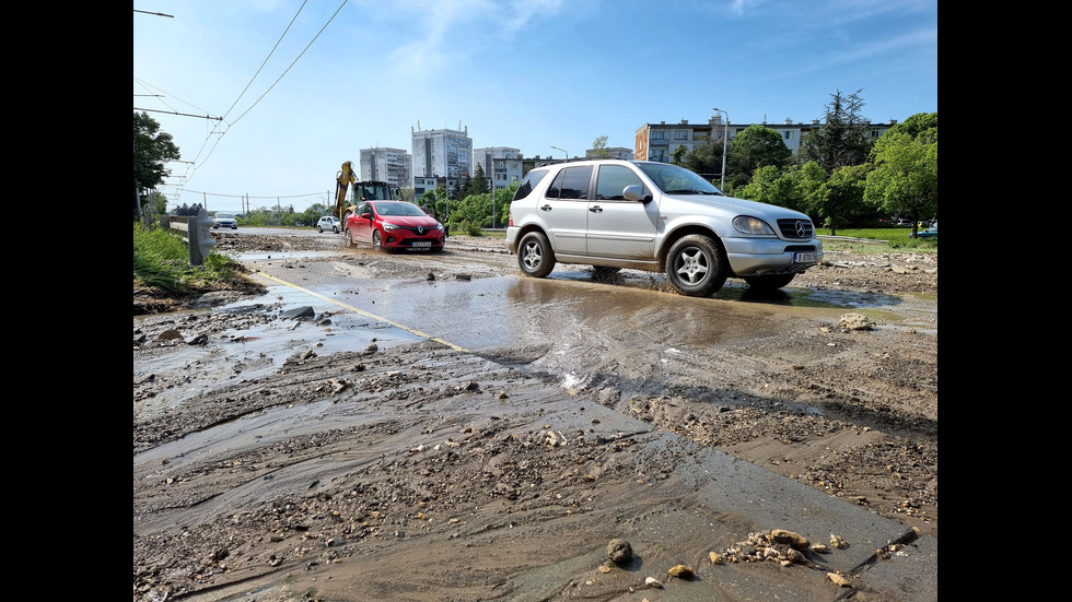 Отново авария на магистралния водопровод във Варна