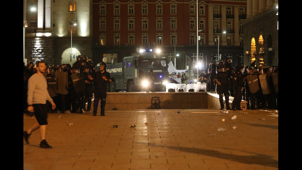 Нова вечер на протести в София