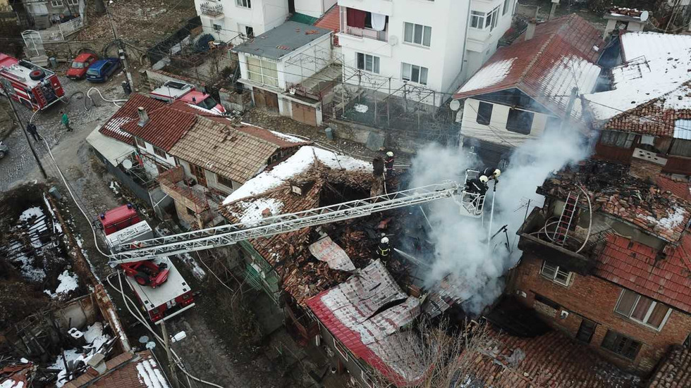 Пожар във "Вароша" във Велико Търново