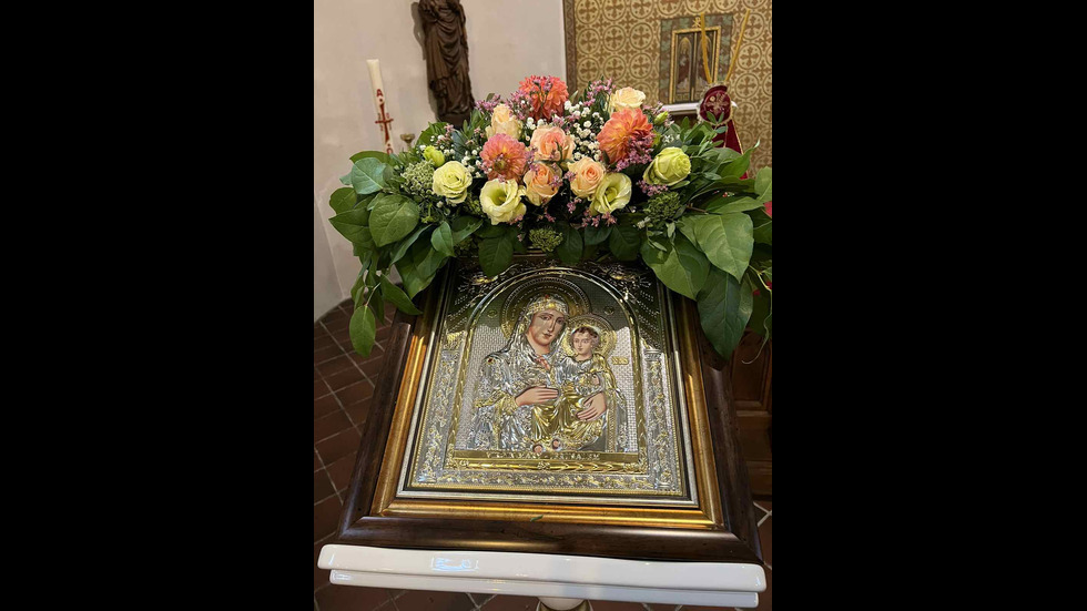 Осветиха нов храм за българите в Кьолн