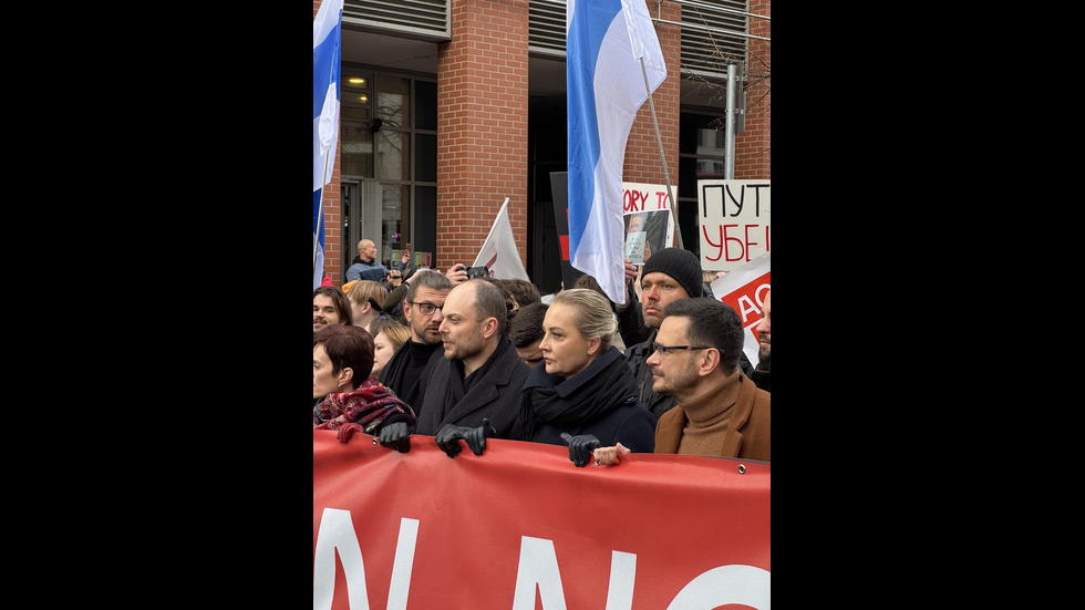 Юлия Навалная оглави протест в Германия