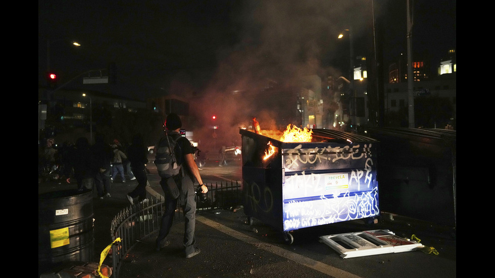 Сблъсъци между Гвардията и протестиращи в Лос Анджелис