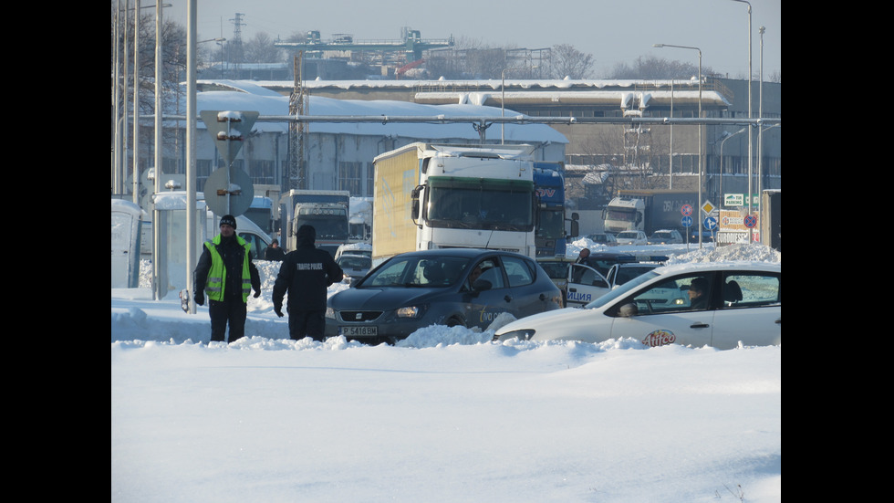 Опашка от тирове на Дунав мост при Русе