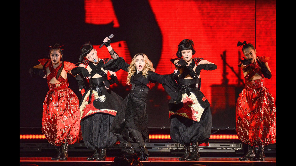 Неотразимата Мадона на сцената