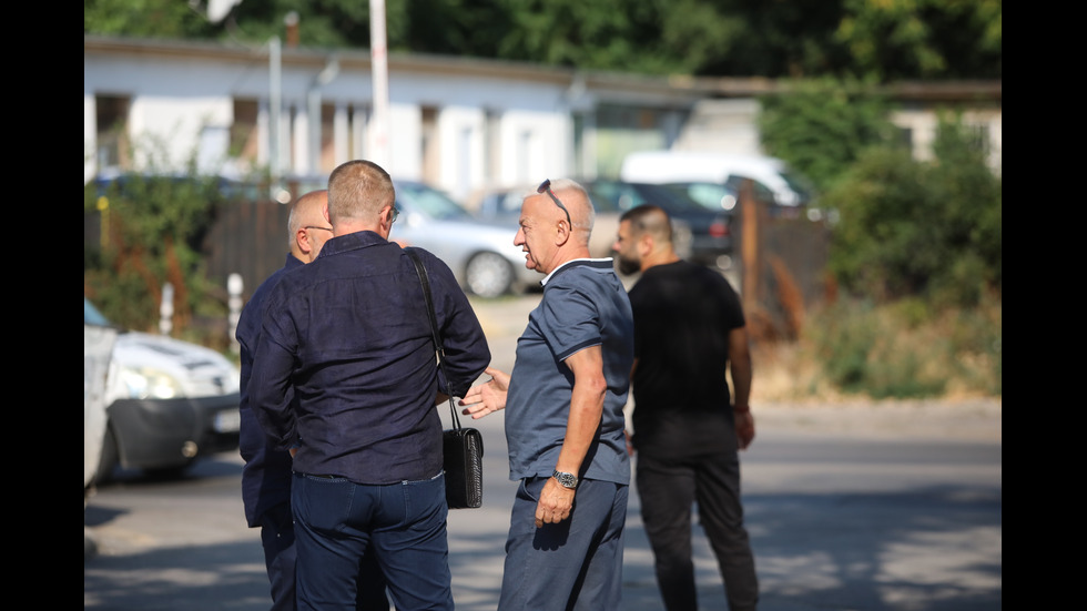 Близки и приятели се прощават с Тодор Славков