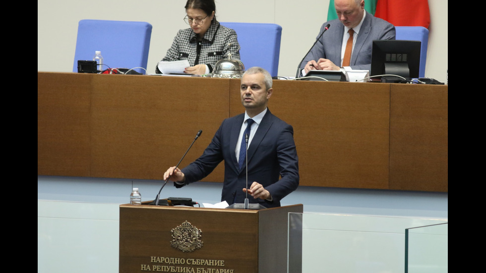 С химна на България и на ЕС: Откриха първото заседание на НС за тази година
