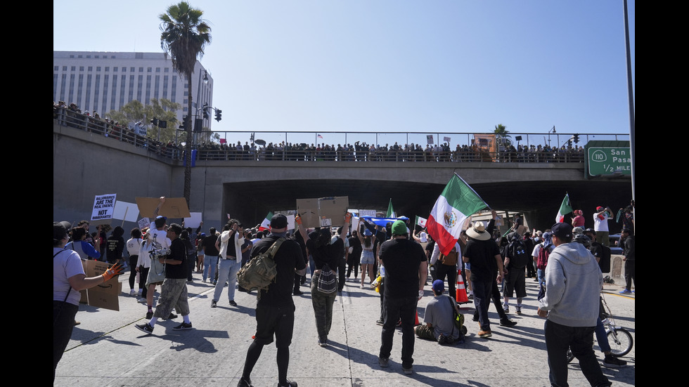 Сблъсъци между Гвардията и протестиращи в Лос Анджелис