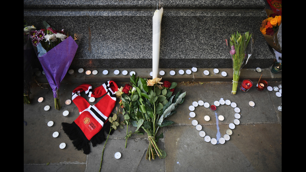 Бдение в памет на жертвите на атентата в Манчестър