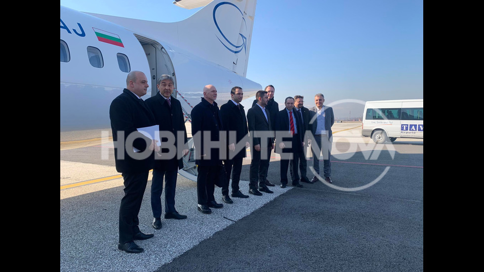 Излетя първият самолет по линията София-Скопие