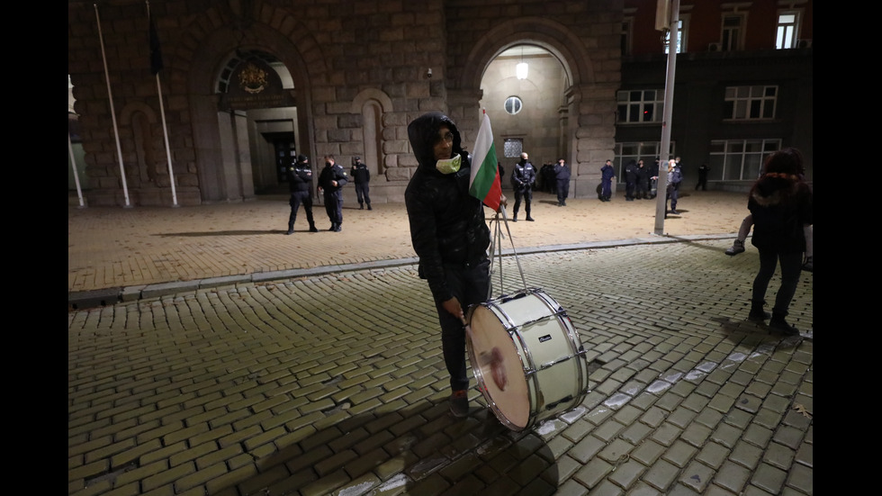 Поредна вечер на протести в София