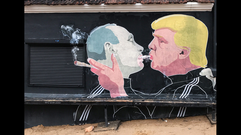 Литовски творци с интересна серия графити, посветени на Тръмп и Путин