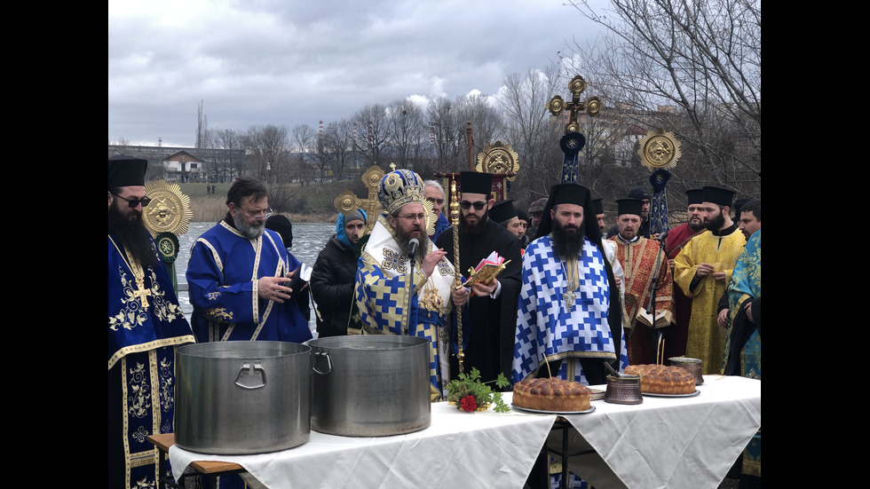 Спасяването на Богоявленския кръст