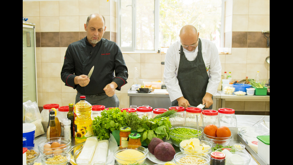 Шеф Манчев и шеф Саша Мишич в "Кошмари в кухнята"