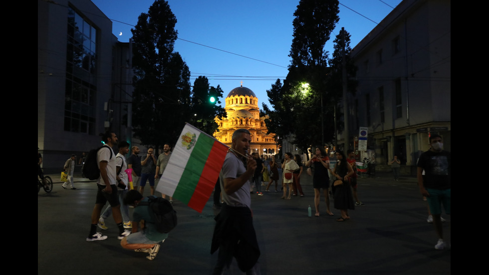 16-и ден на антиправителствен протест