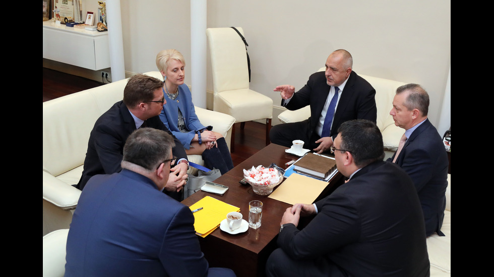 Борисов и британската посланичка обсъдиха случая с отравянето на Гебрев