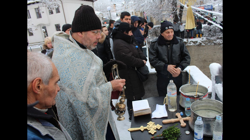 Спасяването на Богоявленския кръст