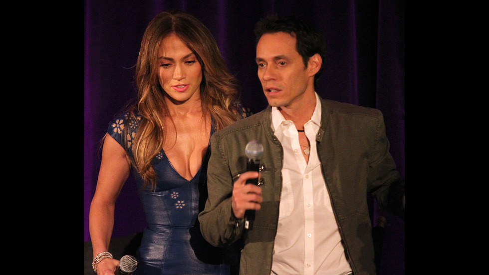 Звездата на латино музиката Марк Антъни на 55