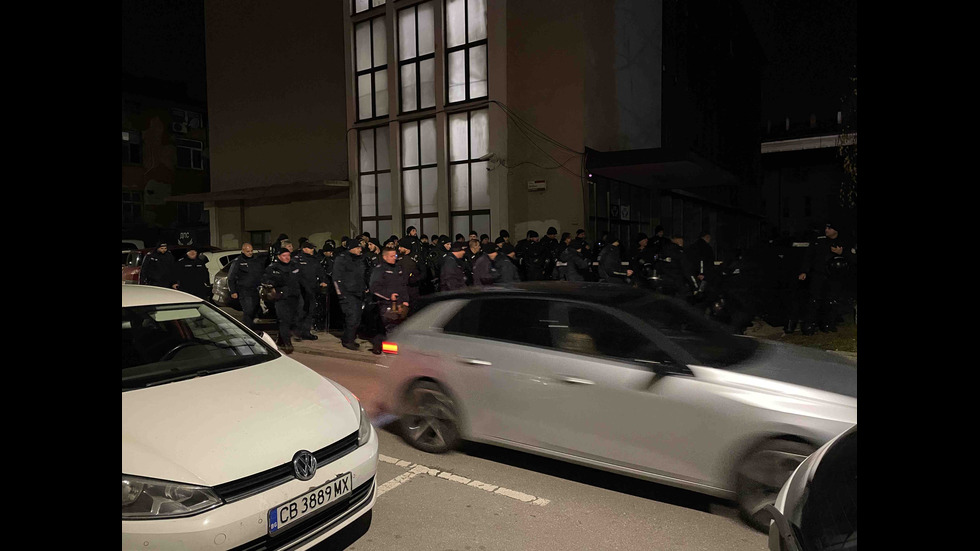 Многохилядни протести в София и големите градове на страната срещу бюджета и управлението