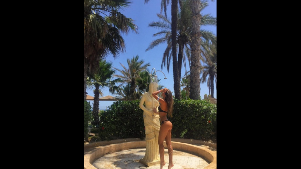 Професионален рефер се пробва и като модел