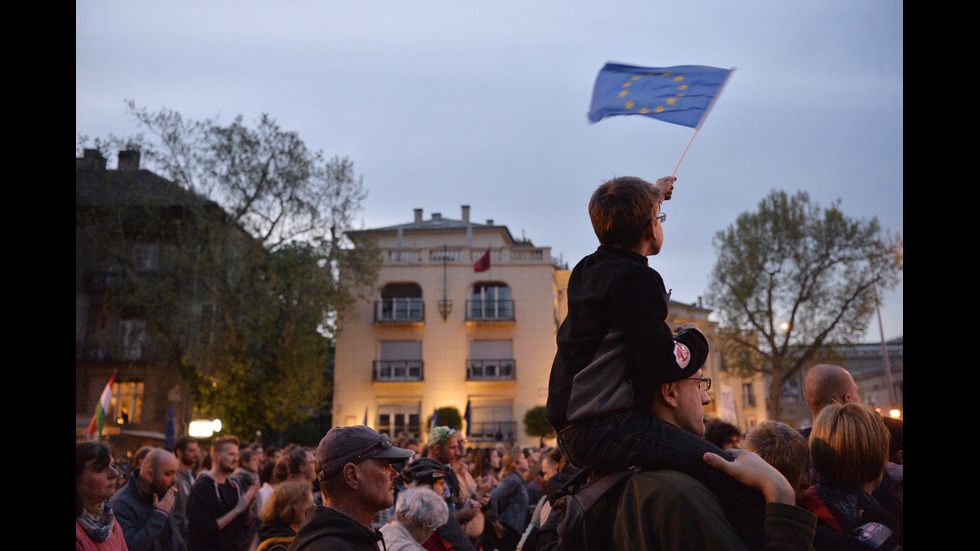 Протест по улиците на Будапеща