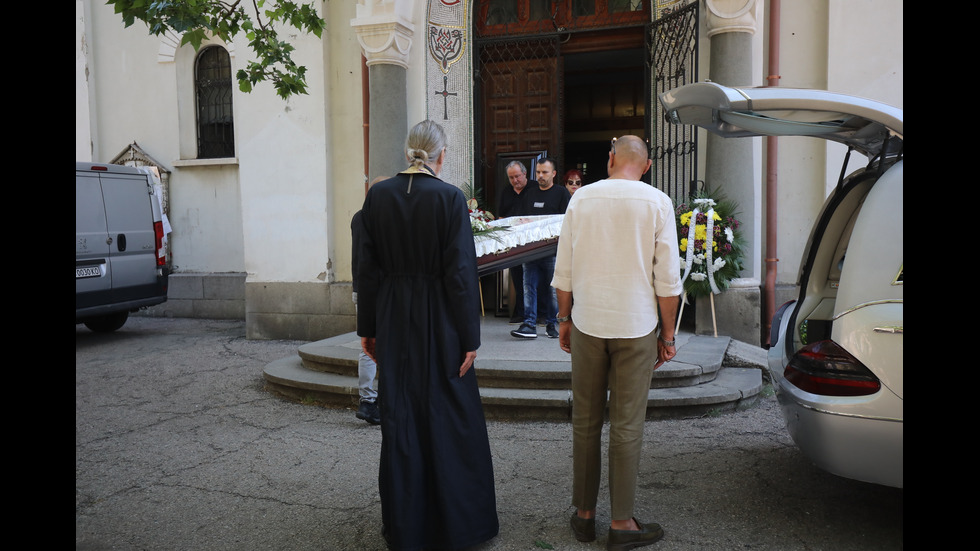 Последно сбогом с Енчо Пиронков