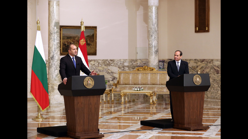 Президентът на визита в Египет