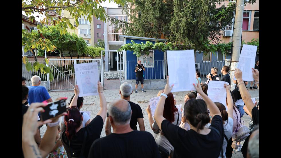 Майката на убития Димитър: Докато не се появих пред медиите, никой не предприе нищо