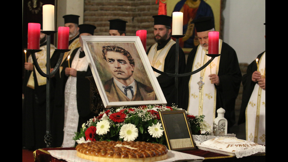 България се прекланя пред паметта на Васил Левски