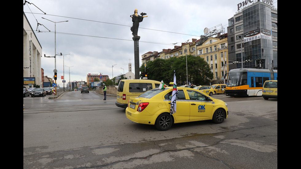 Протести и блокади парализираха София и други големи градове
