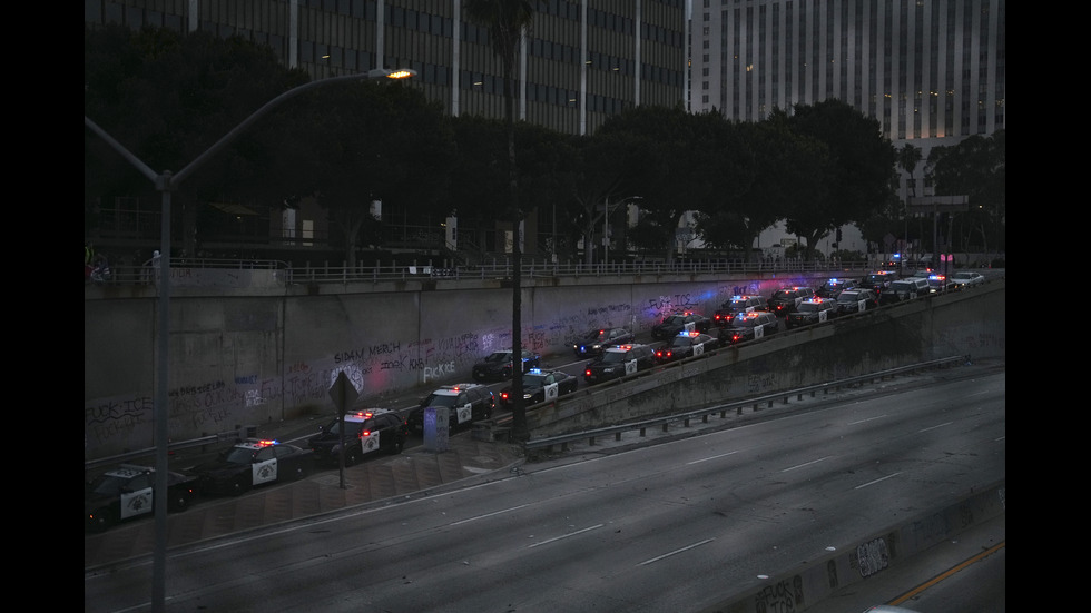 Сблъсъци между Гвардията и протестиращи в Лос Анджелис